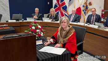 Saint John swears in council of mostly new faces