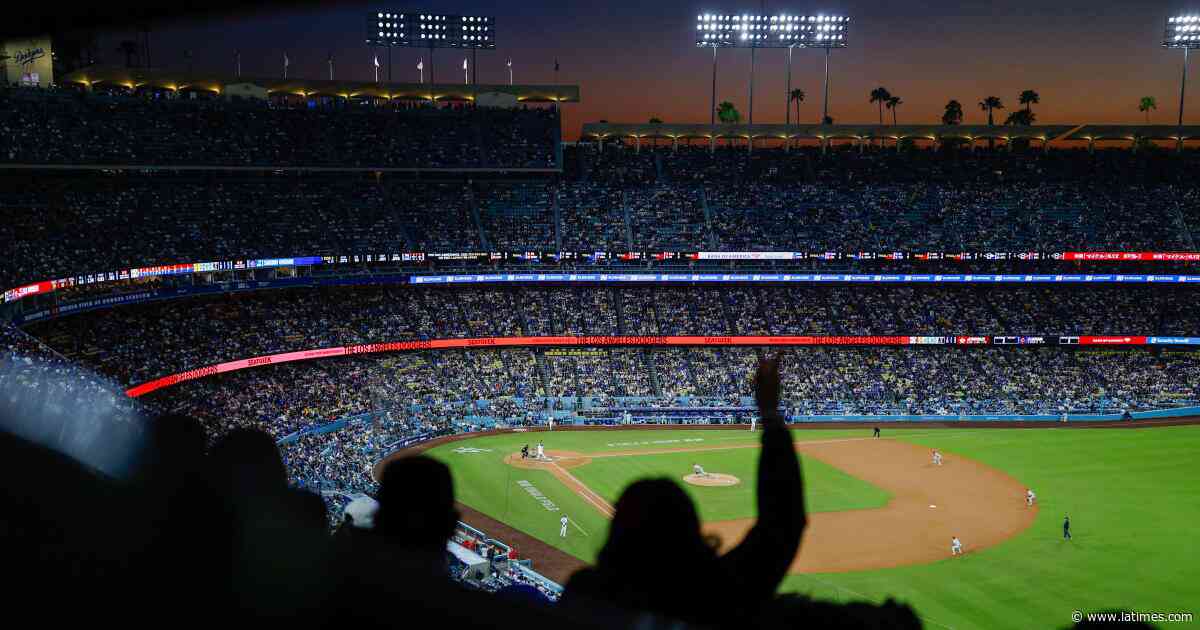 Shaikin: MLB's wild pitch: Using fan-despised TV blackouts as leverage against players