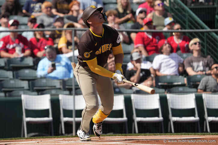 Padres Select Jase Bowen