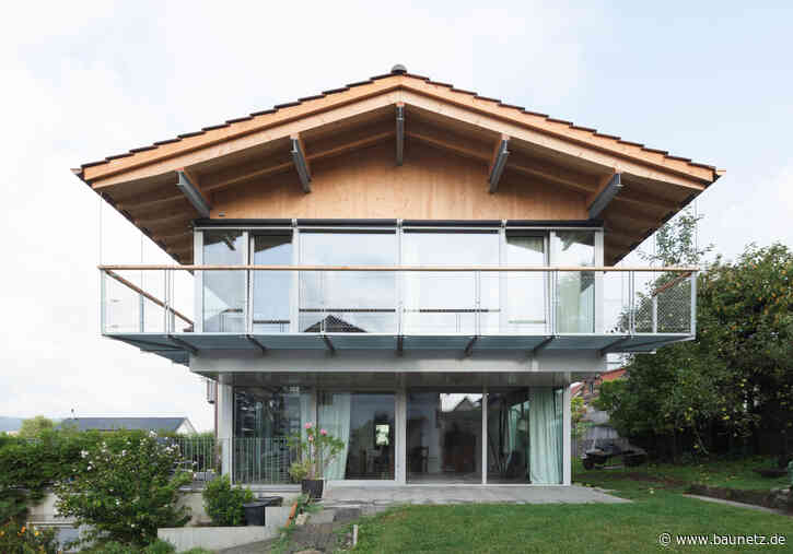 Zwischen Haus und Garten - Anbau in Wohlen von Gwendoline Eveillard Architecture und bürodrü