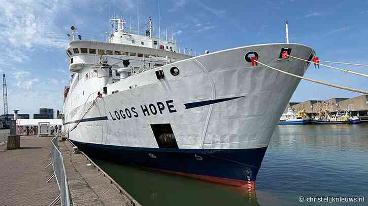 Duizenden bezoekers verwelkomd aan boord van de Logos Hope