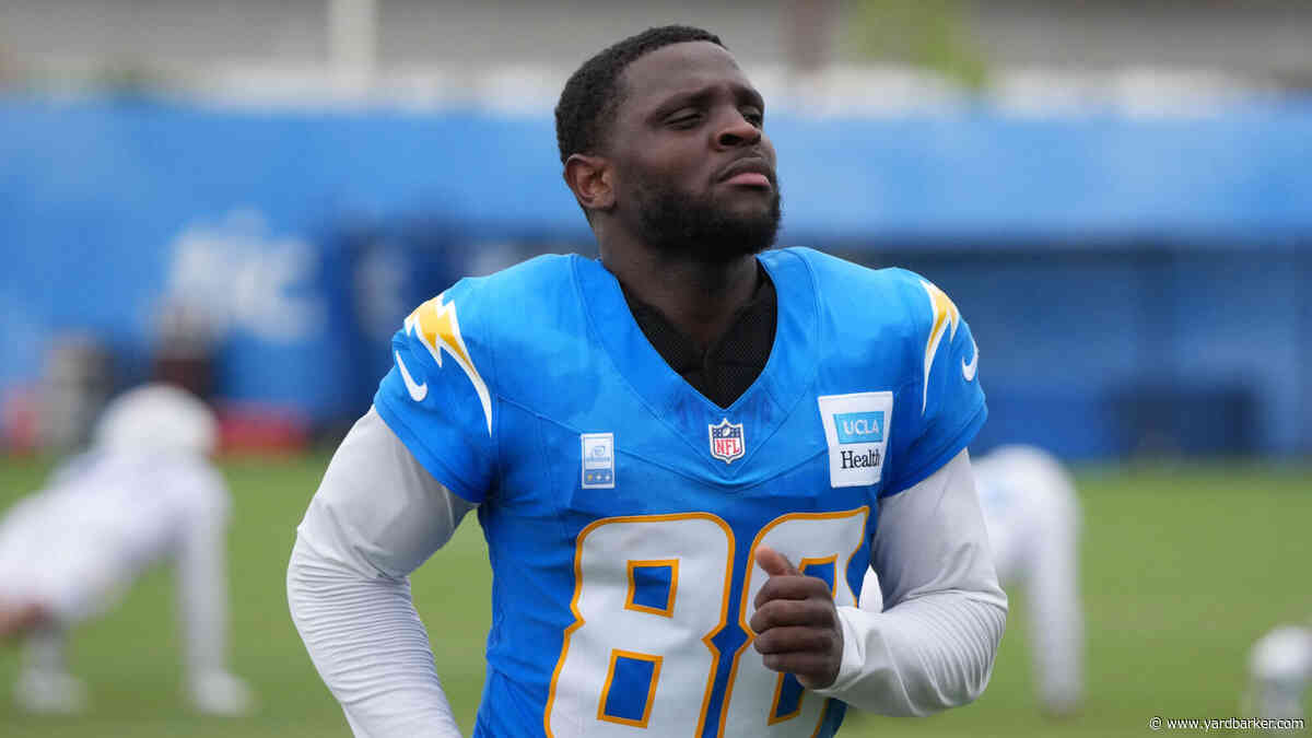 Dolphins Signing WR Jalen Reagor
