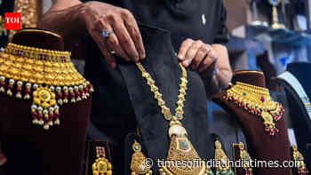 Cheaper gold by Rs 10 lakh - 15% import duty prompts smuggling wave in India