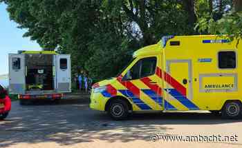Vrouw onwel tijdens zwemmen bij Rozand: vriend redt vrouw