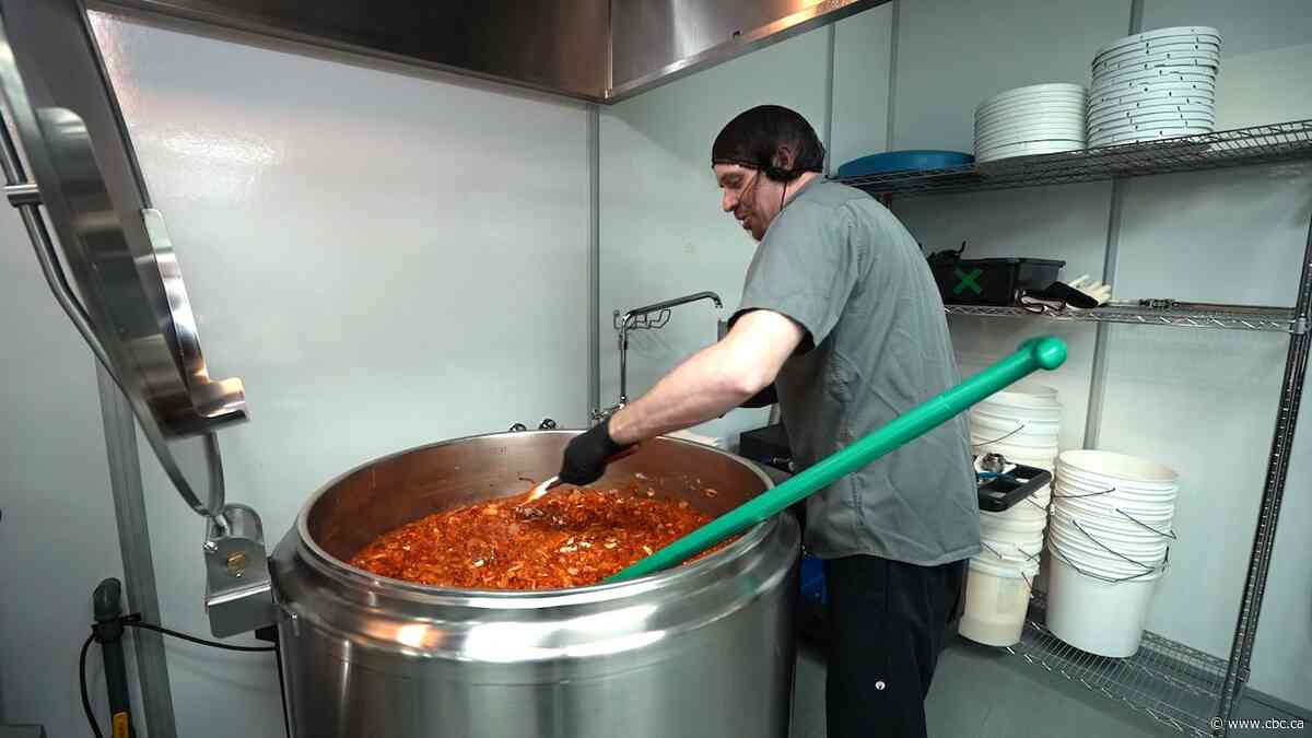 10 years of heat: a tour of Heartbeat Hot Sauce Co.