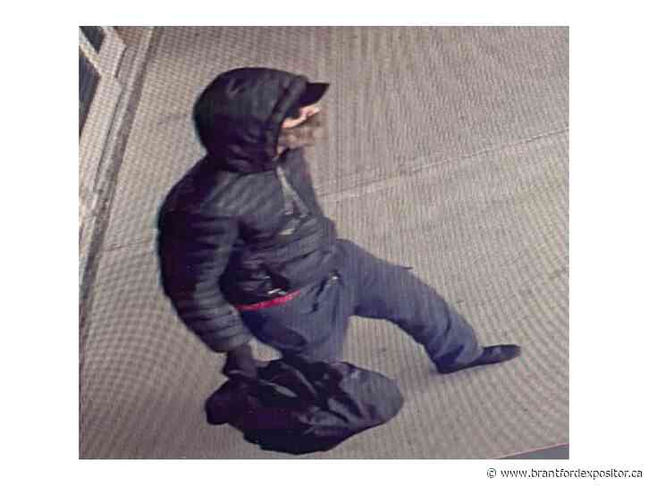 Brantford Police investigate armed robbery at mall jewelry store