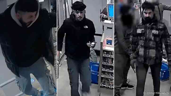 “Als hongerige roofdieren”: politie jaagt op drietal na zware groepsmishandeling in Albert Heijn