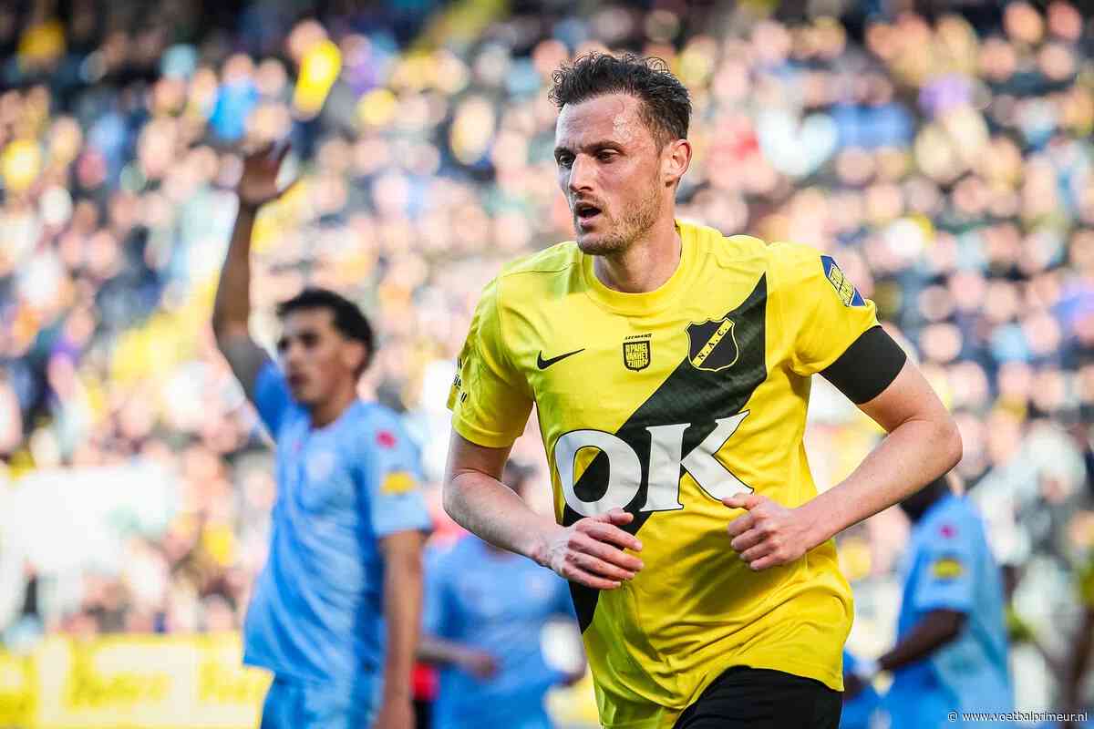 NAC laat via kort telefoontje aan middenvelder weten contract niet te verlengen