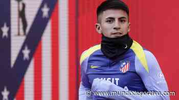 Primeros movimientos por Thiago Almada