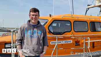 Man goes 250 miles to lifeboat named after grandad