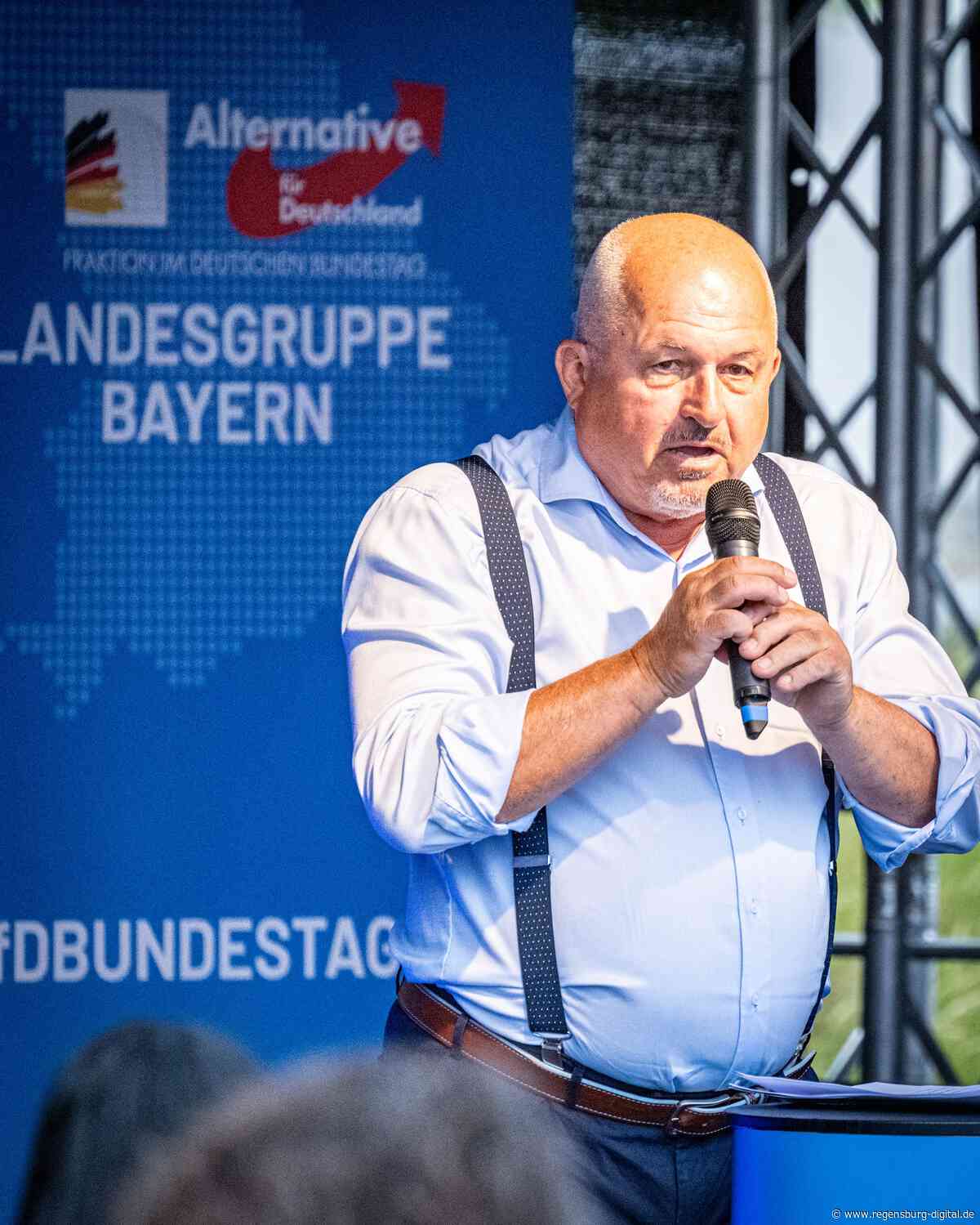 Schwach besuchter „Bürgerdialog“ der AfD in der Oberpfalz in Neutraubling – Mixl will „Umvolkung“ beenden