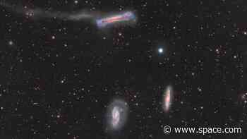 Astrophotographer captures breathtaking view of 548 galaxies from a balcony