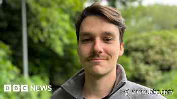 Injured cyclist's hour-long police wait after crash
