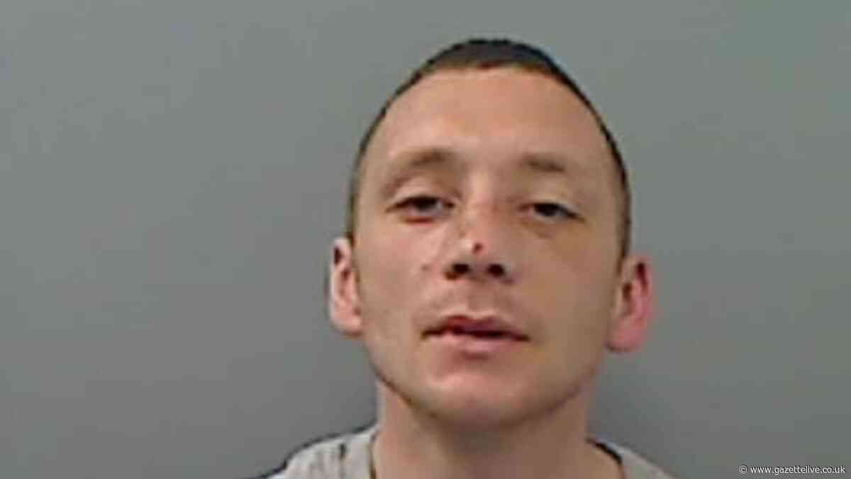 Yob violently attacked man who intervened in row with partner outside Middlesbrough pub