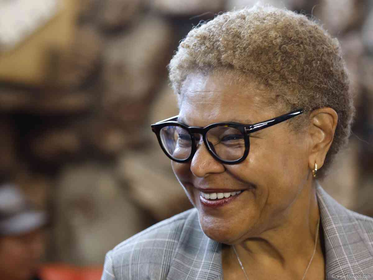 LA Mayor Karen Bass Survives Crowded Primary, Advances To Runoff Election