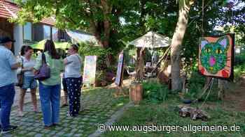 Kunst zwischen Hühnerhof und Pflanzenwildwuchs
