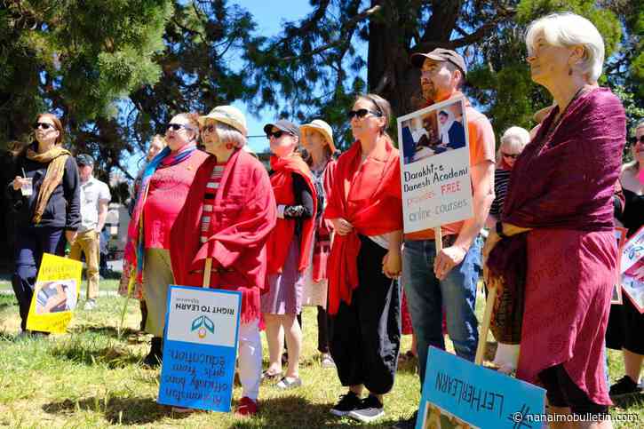 ‘Gender apartheid’: B.C. march pushes online learning for Afghan women