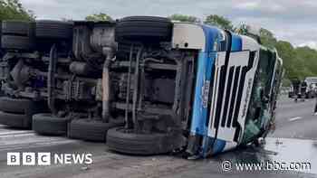Army veteran pulled lorry driver from M6 wreckage