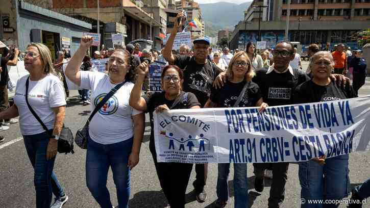 Tras cinco meses sin Maduro, Venezuela aún espera el alivio económico y político