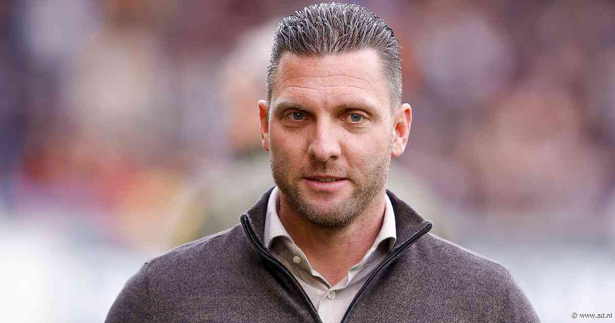 Go Ahead Eagles neemt per direct afscheid van trainer Melvin Boel