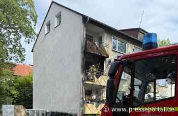 FW Lage: Balkonbrand in Mehrfamilienhaus