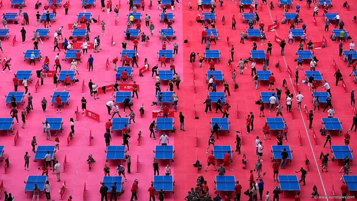 Watch: 7,000 players compete at giant table tennis festival in Moscow