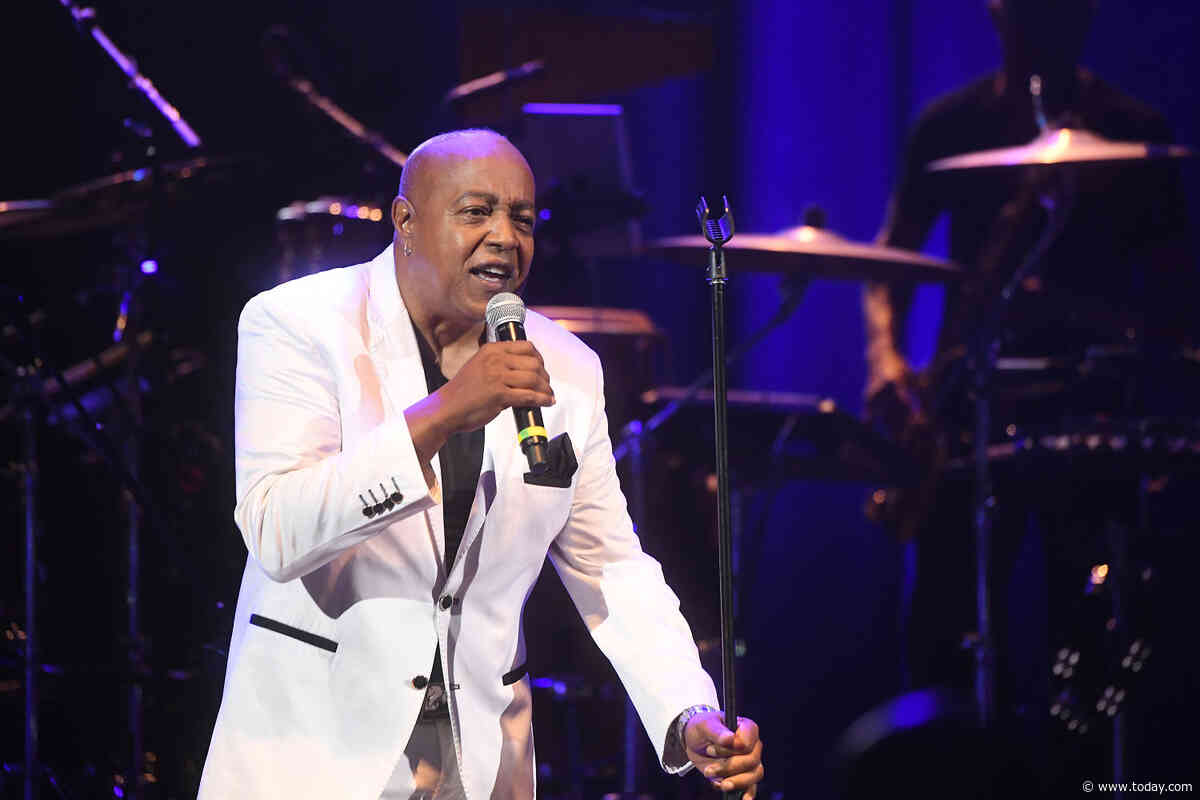 ‘Beauty and the Beast’ and ‘Whole New World’ Singer Peabo Bryson Dies After Suffering Stroke