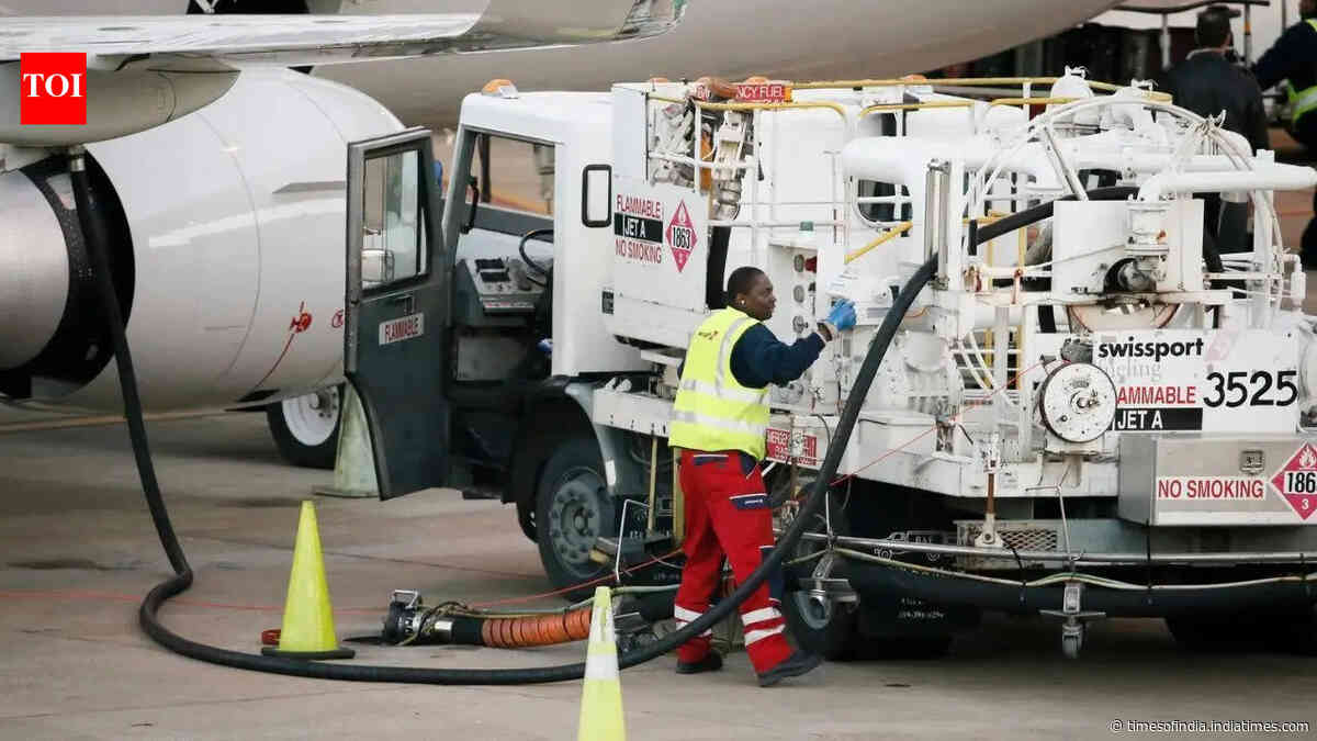 Govt sets aside Rs 10k crore to cap jet fuel price, keep air fares in check