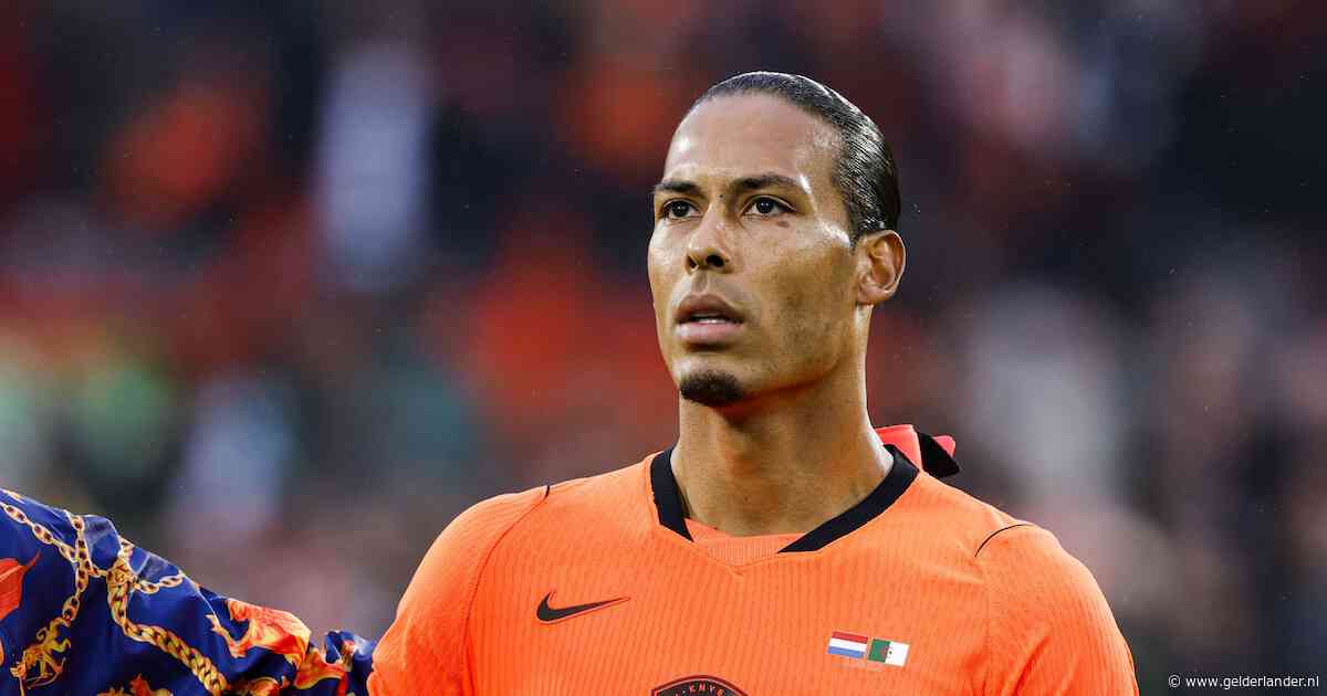 Virgil van Dijk over ontslag Arne Slot bij Liverpool: ‘Niet dat ze mij vragen hoe of wat’