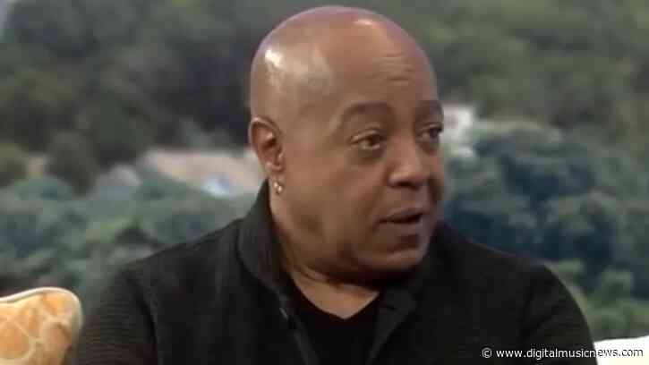 Peabo Bryson, Best Known for Disney Duets in ‘Aladdin’ and ‘Beauty and the Beast,’ Passes Away Aged 75