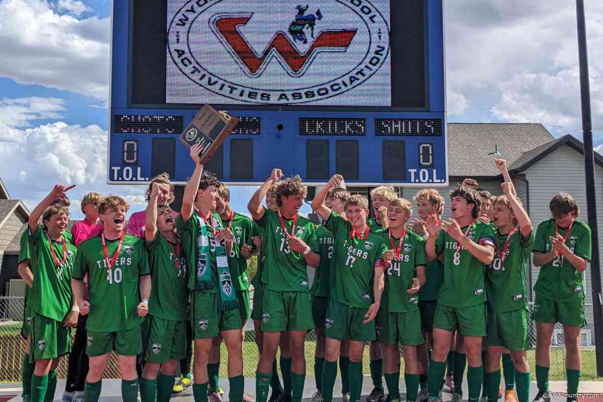 Lander Survives Thriller, Claims First-Ever State Soccer Crown [VIDEO, PHOTOS]