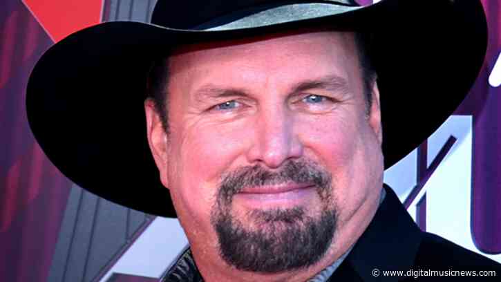 Is Garth Brooks Next? $2 Billion Catalog Sale Is on the Table, WSJ Reports