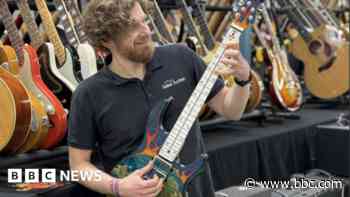 Spinal Tap guitar played at Wembley up for auction