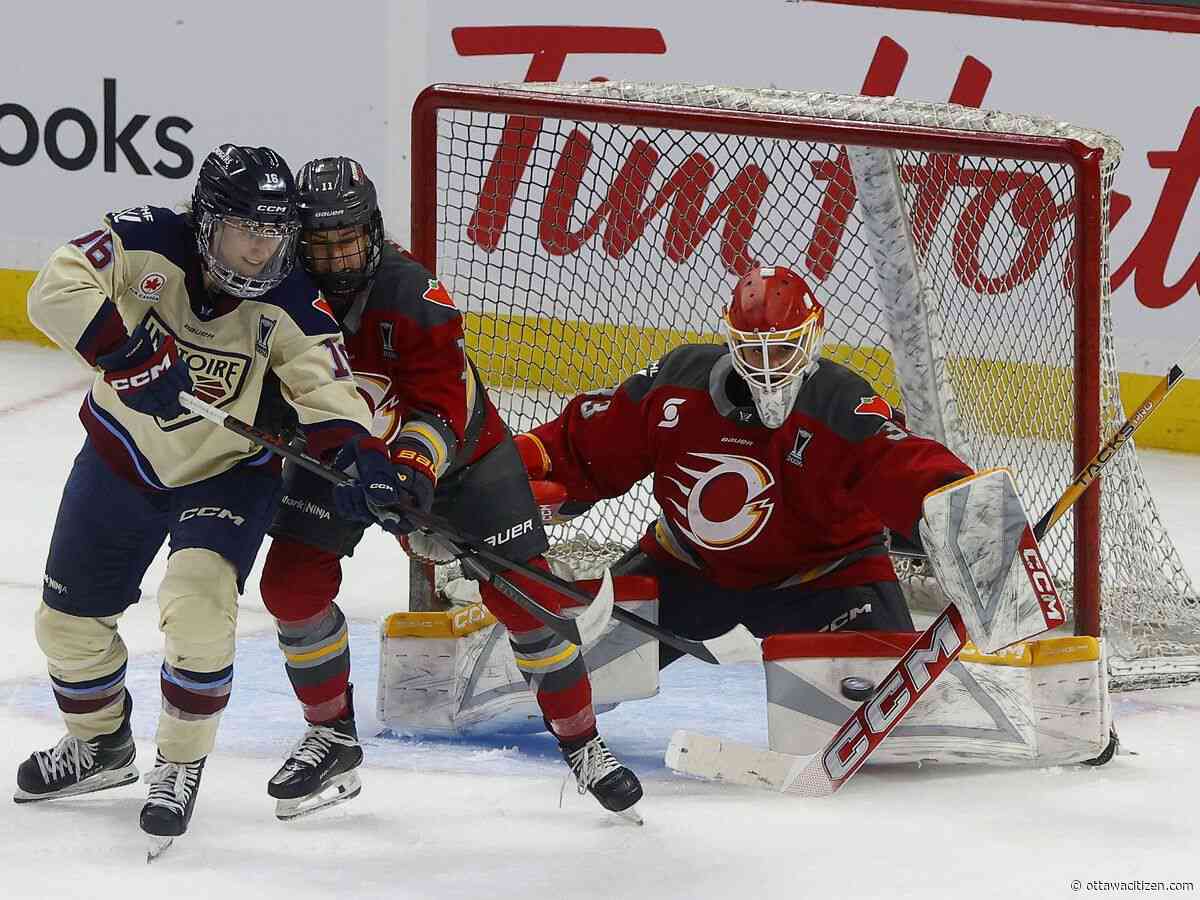 Ottawa Charge protects Rebecca Leslie, Ronja Savolainen and Gwyneth Philips from expansion