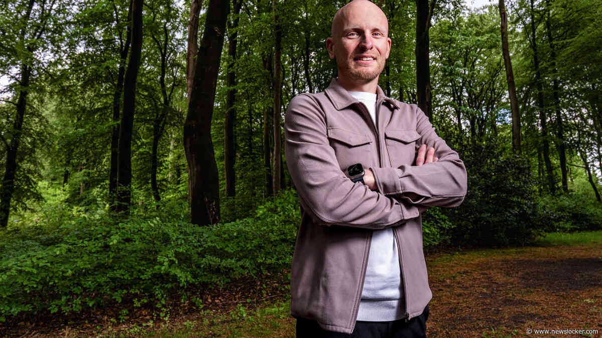 Arjan Veurink zet Oranje Leeuwinnen na EK-sof razendsnel weer op de kaart: ’Sarina vond het heel knap’