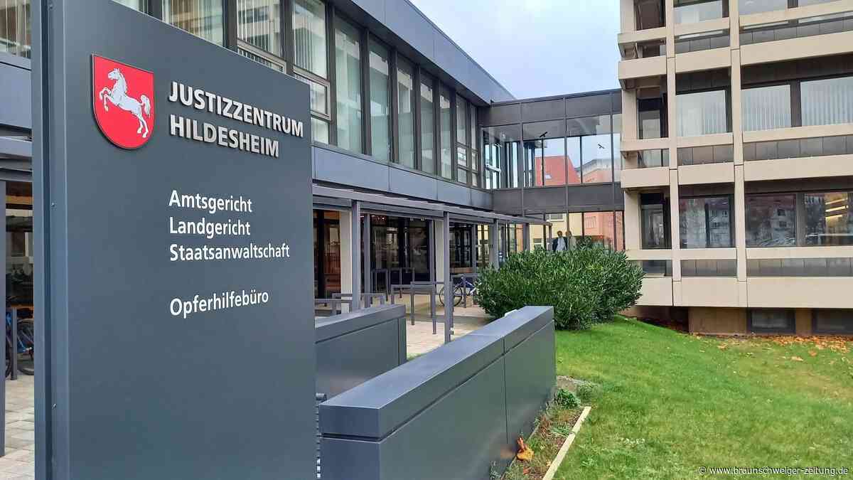 Angriff mit Brieföffner: Gifhornerin wegen versuchten Totschlags angeklagt