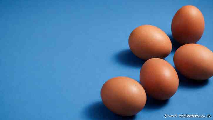 Sainsbury’s swaps brown eggs for white in net zero push