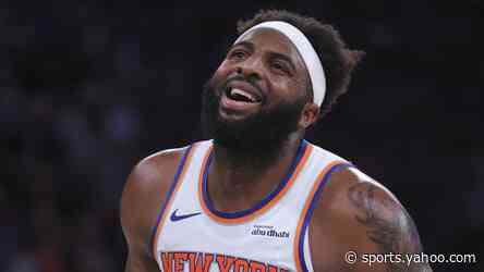 Knicks’ Mitchell Robinson battles through injury to make mark off bench in Game 1