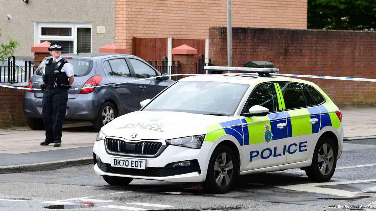 Teenager shot in Toxteth street