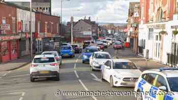 Leigh street stormed by cops as 'drunk' woman turns hostile