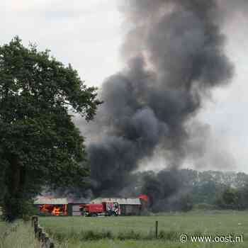 112 Nieuws: Brandstichting bij hangplek in Deventer | Schuur verwoest door brand in Rijssen