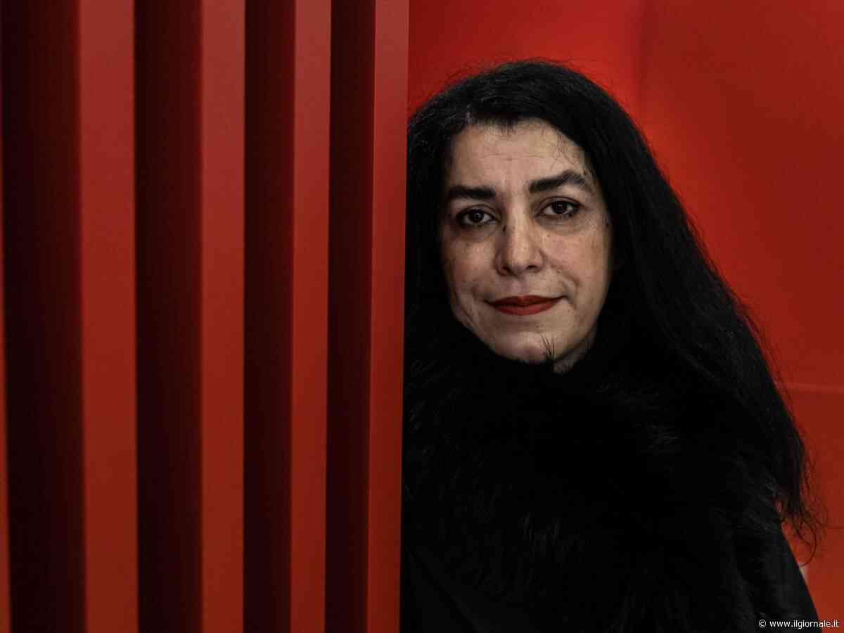 Addio a Marjane Satrapi, la voce che raccontò l'Iran al mondo attraverso Persepolis
