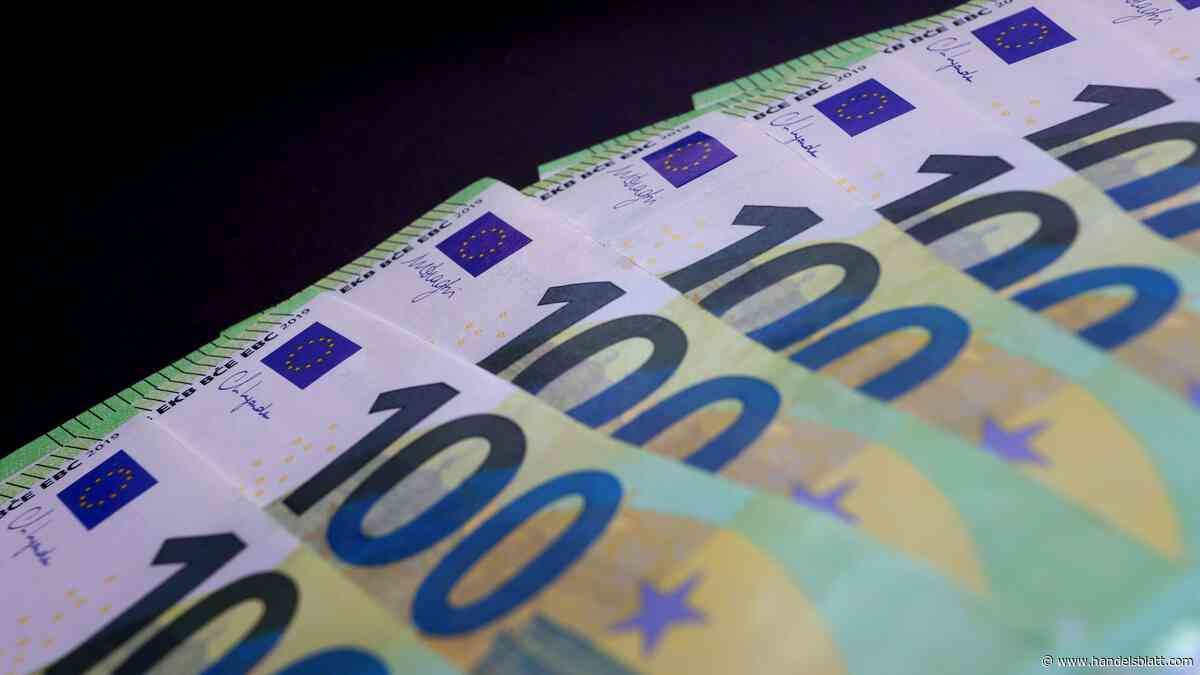 Sparverhalten: Deutsche Privathaushalte sparen wieder weniger
