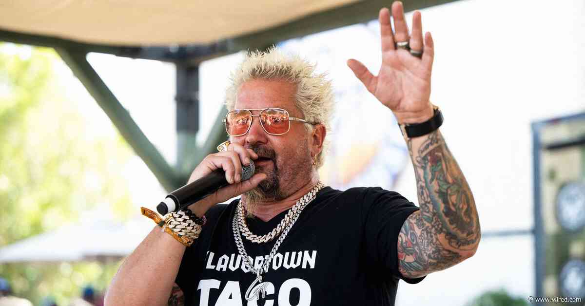 This Streamer Has Convinced the Internet Guy Fieri Never Swallows Food on TV