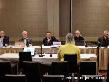 Thursday's letters: Suspect process for redrawing ridings 