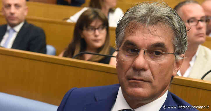 Sicilia, chiesto l’arresto per corruzione del deputato regionale Riccardo Gallo (Forza Italia): appalti e incarichi a moglie e uomini di fiducia