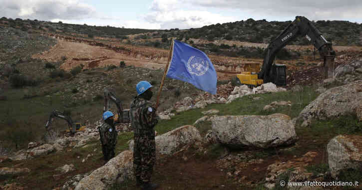Libano, ucciso un altro Casco Blu di Unifil: era un sergente serbo di 39 anni. Israele: “E’ stato Hezbollah”