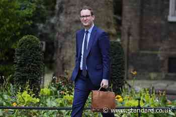 Starmer still confident in Darren Jones after leaked Mandelson messages revealed
