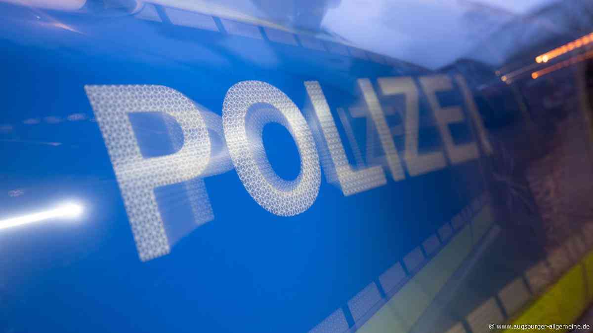 Eine rutschende Kapuze führt in Pähl zu einem Unfall
