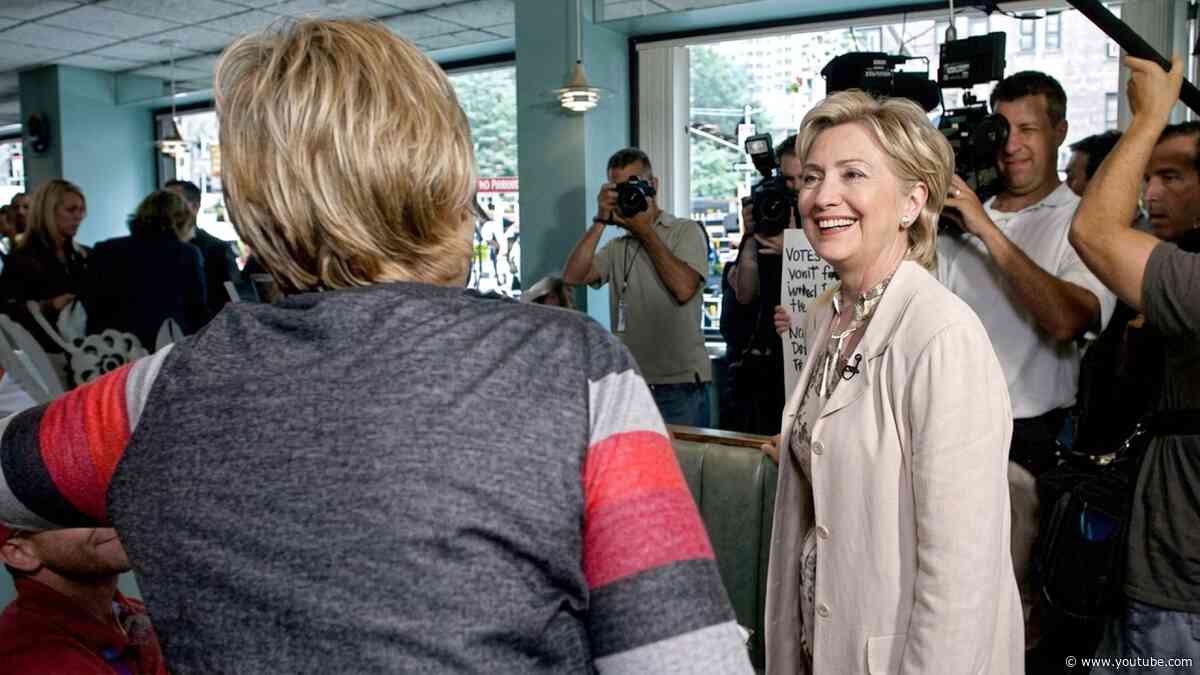 What Happens When Hillary Clinton Joins Ellen at a Diner